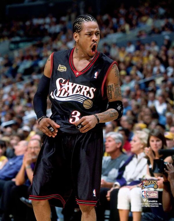 Allen Iverson Philadelphia 76ers Unsigned 2001 NBA Finals Screaming Photograph