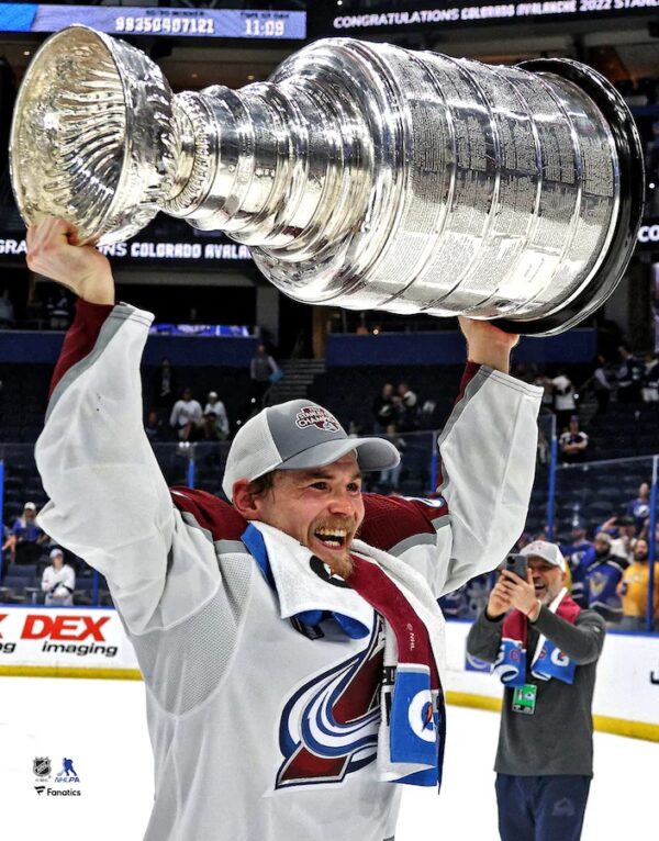 Artturi Lehkonen Colorado Avalanche Unsigned 2022 Stanley Cup Champions Raising Cup Photograph