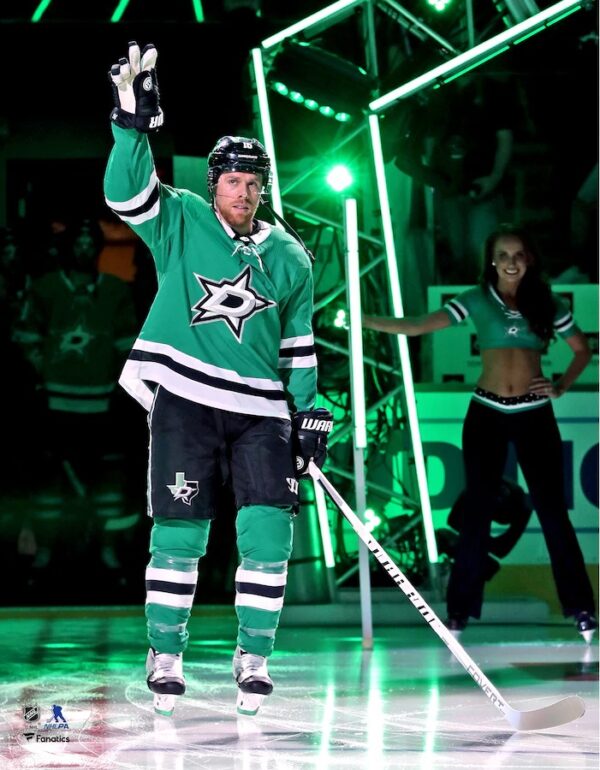 Joe Pavelski Dallas Stars Unsigned Team Debut Photograph